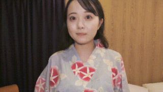 FC2PPV-4541865 Vòng Ba Mông Mại Mùa Hè Áo Yukata 3P Cô Gái Đẹp Fukuoka Yuna